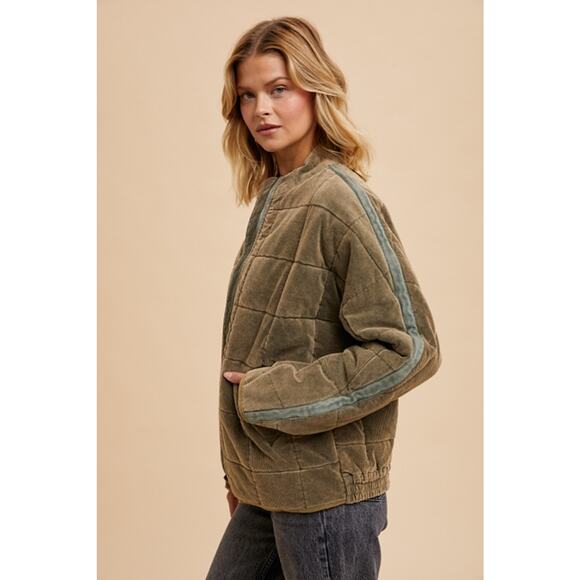 SOLD OUT In Loom Mountain Sage Size Large Quilted Corduroy Puffer Jacket - Picture 2 of 3